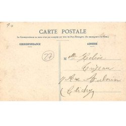 FAINS - Place et Mairie - très bon état