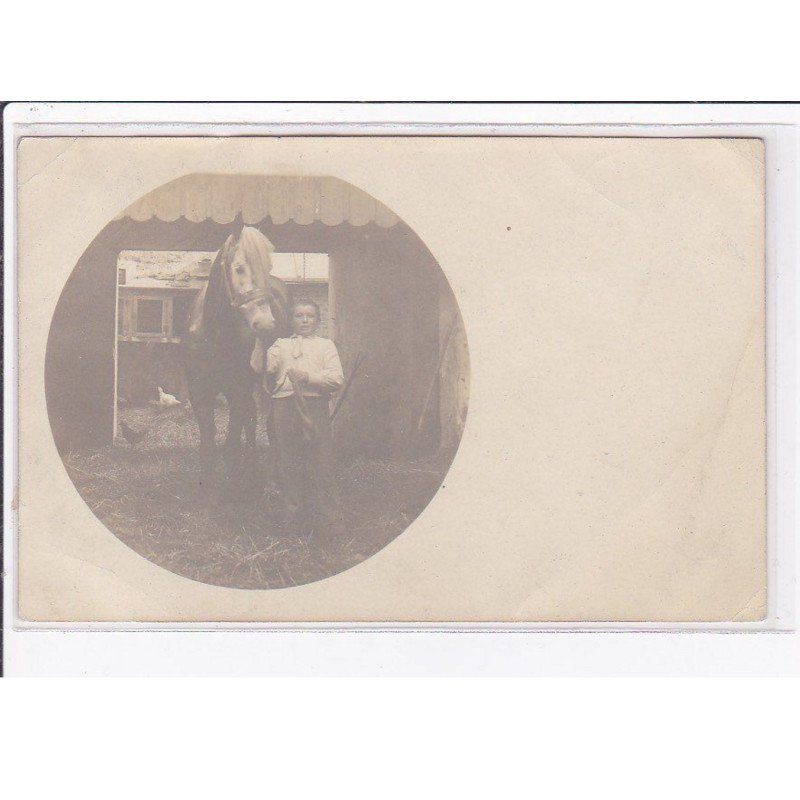 DAMMARTIN : carte photo d'un intérieur de ferme - bon état