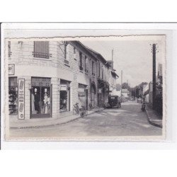 A LOCALISER : carte photo d'un magasin de matériel photographique - garage - coiffeur (moto) - très bon état