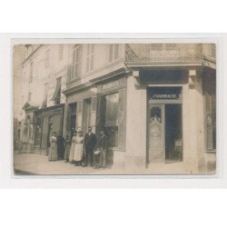 SOISSONS - carte photo - fruiterie - pharmacie - Près de la fontaine de la grosse tête - très bon état