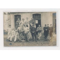 HERICOURT - Carte photo - Hommes en uniformes (militaire) - très bon état
