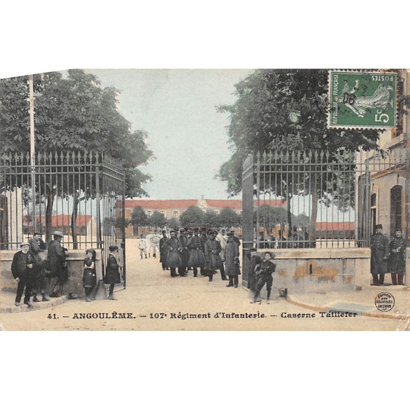 ANGOULEME - 107e Régiment d'Infanterie - Caserne Taillefer - très bon état