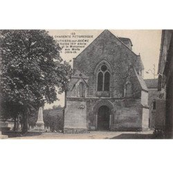 MOUTHIERS SUR BOEME - L'Eglise et le Monument aux Morts - très bon état