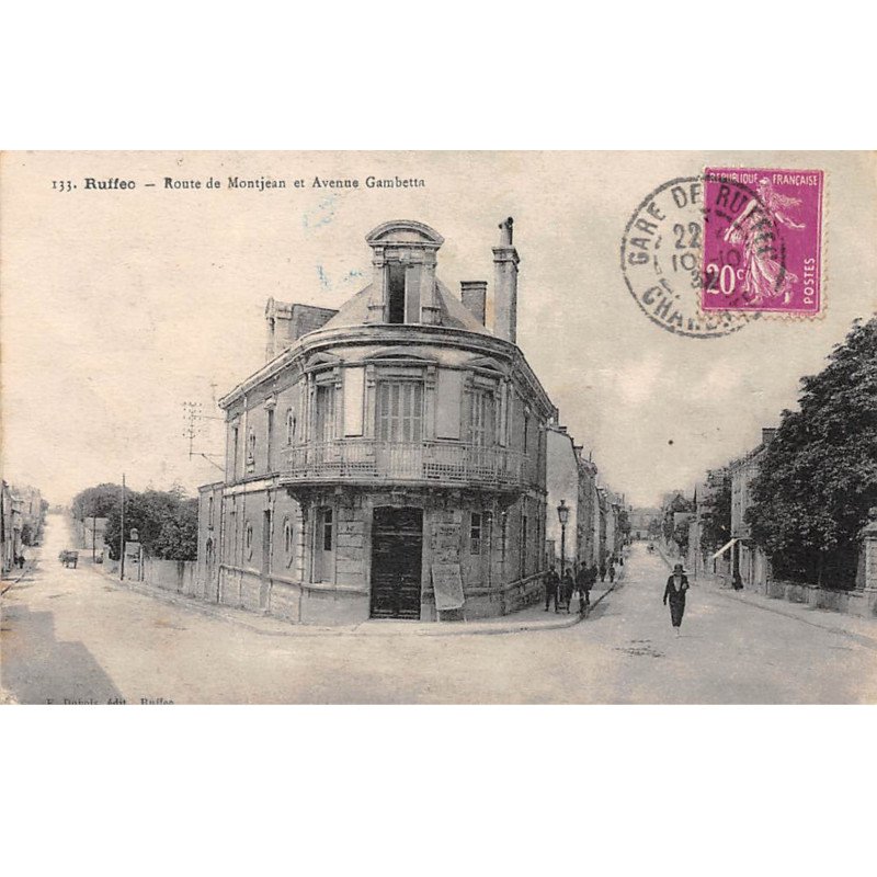 RUFFEC - Route de Montjean et Avenue Gambetta - très bon état