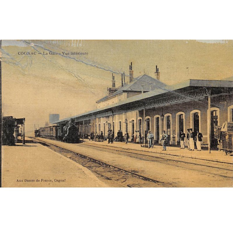 COGNAC - La Gare - Vue intérieure - état