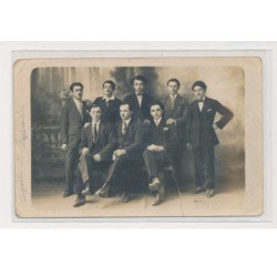 Carte photo - Groupe hommes posant - état