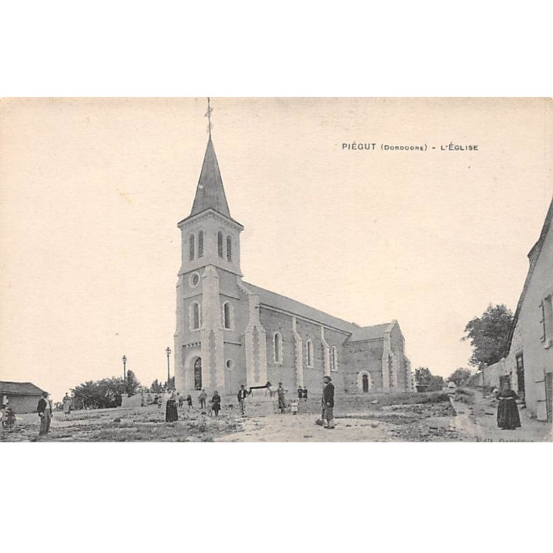 PIEGUT - L'Eglise - très bon état