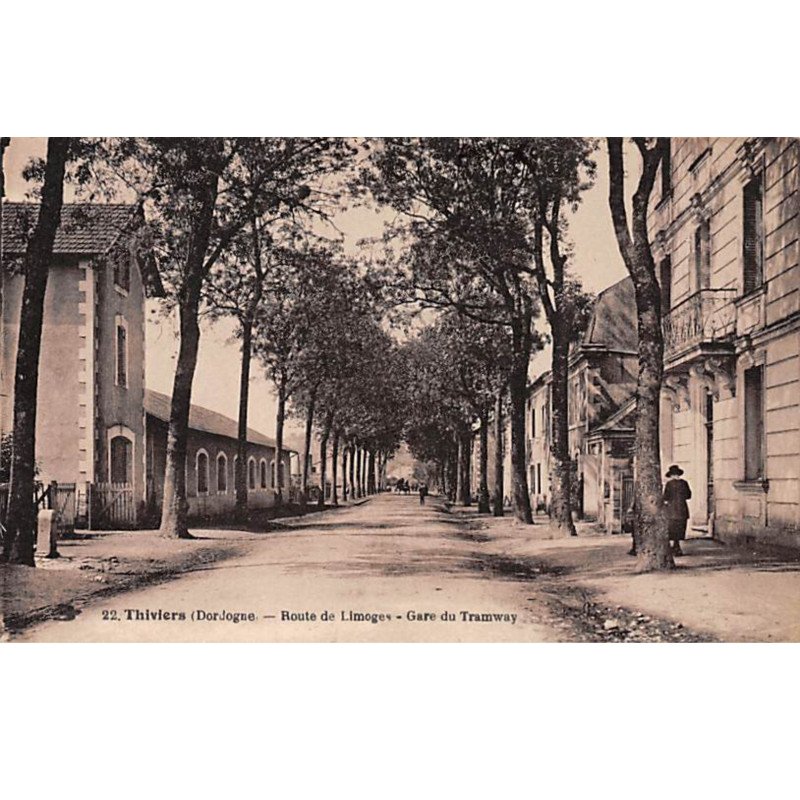 THIVIERS - Route de Limoges - Gare du Tramway - très bon état