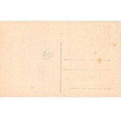 LE BUGUE - Place du Marché et Avenue du Pont - très bon état