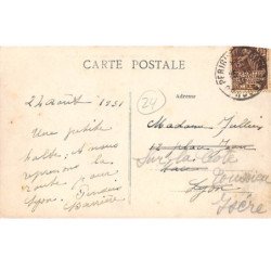 Château de BOURDEILLES - très bon état