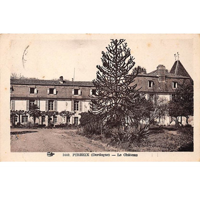 FIRBEIX - Le Château - très bon état