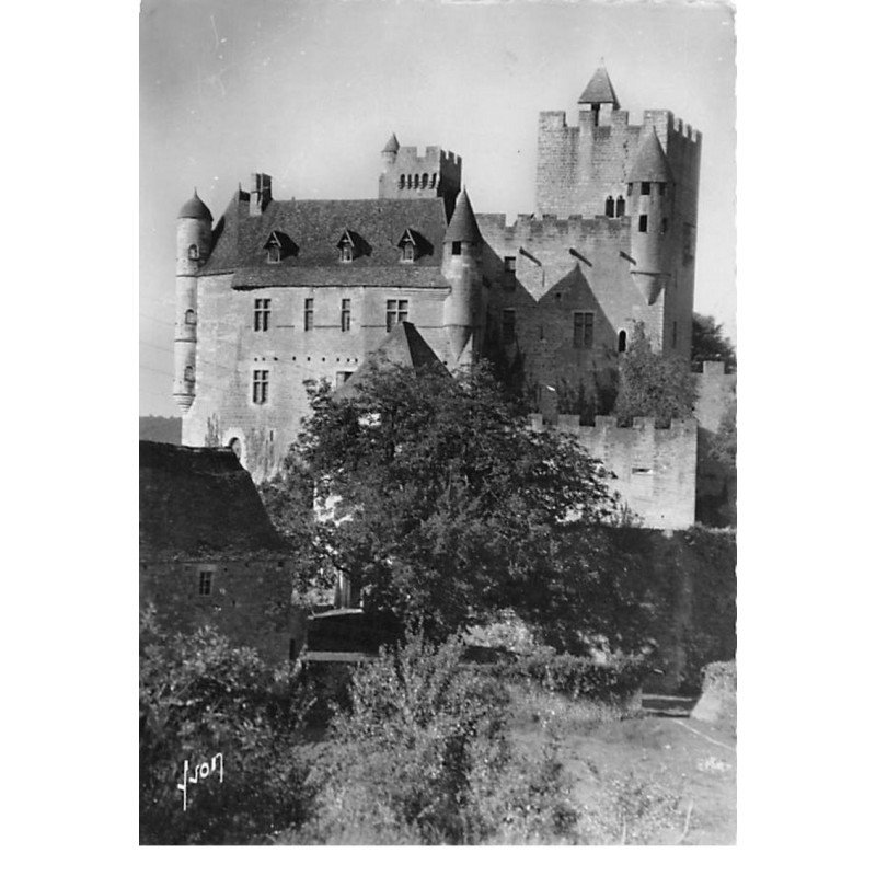 BEYNAC ET CAZENAC - Façade Est du Château - très bon état