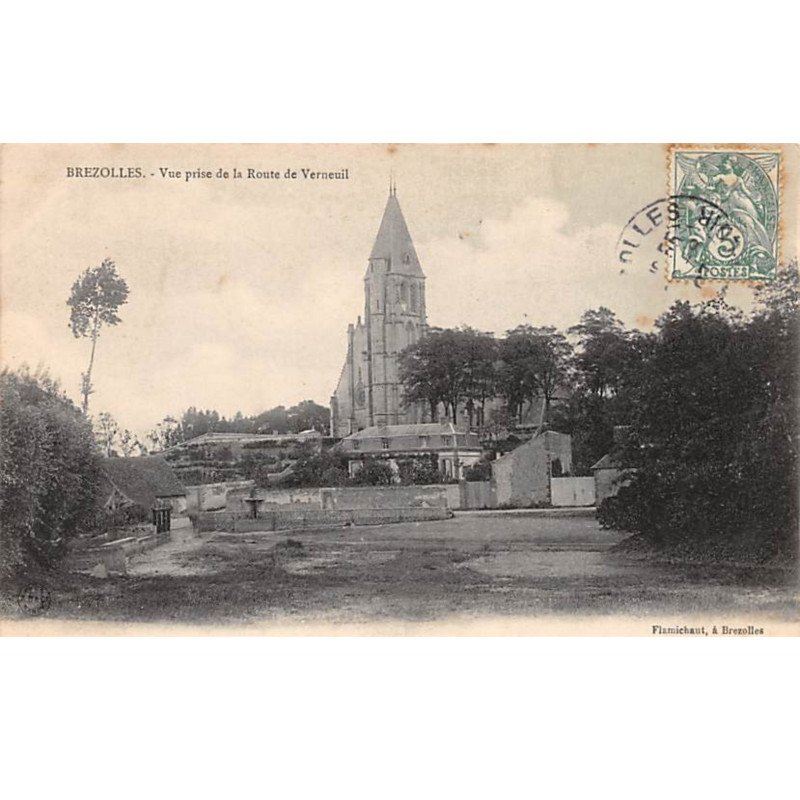 BREZOLLES - Vue prise de la Route de Verneuil - très bon état