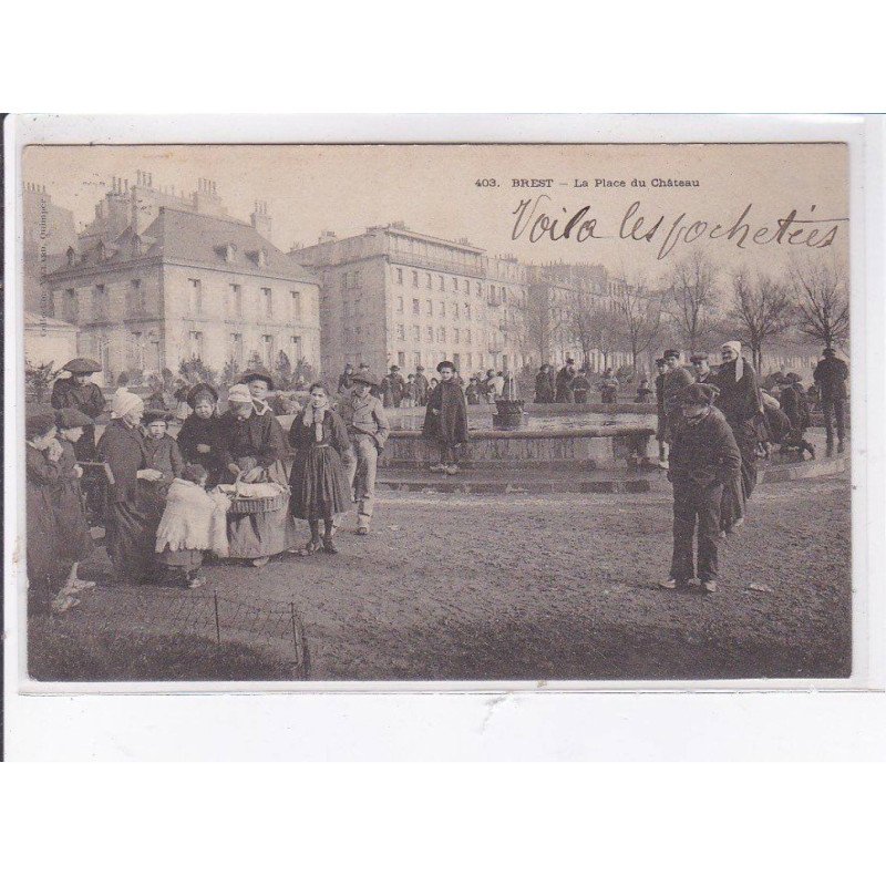 BREST: la place du château - très bon état