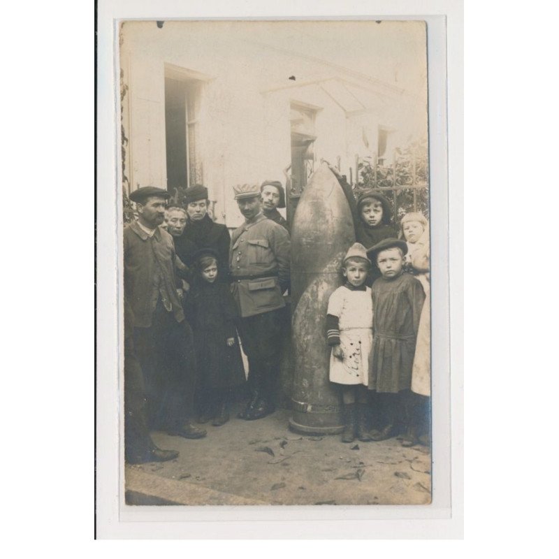 GERARDMER - carte photo -militaires - obus - très bon état