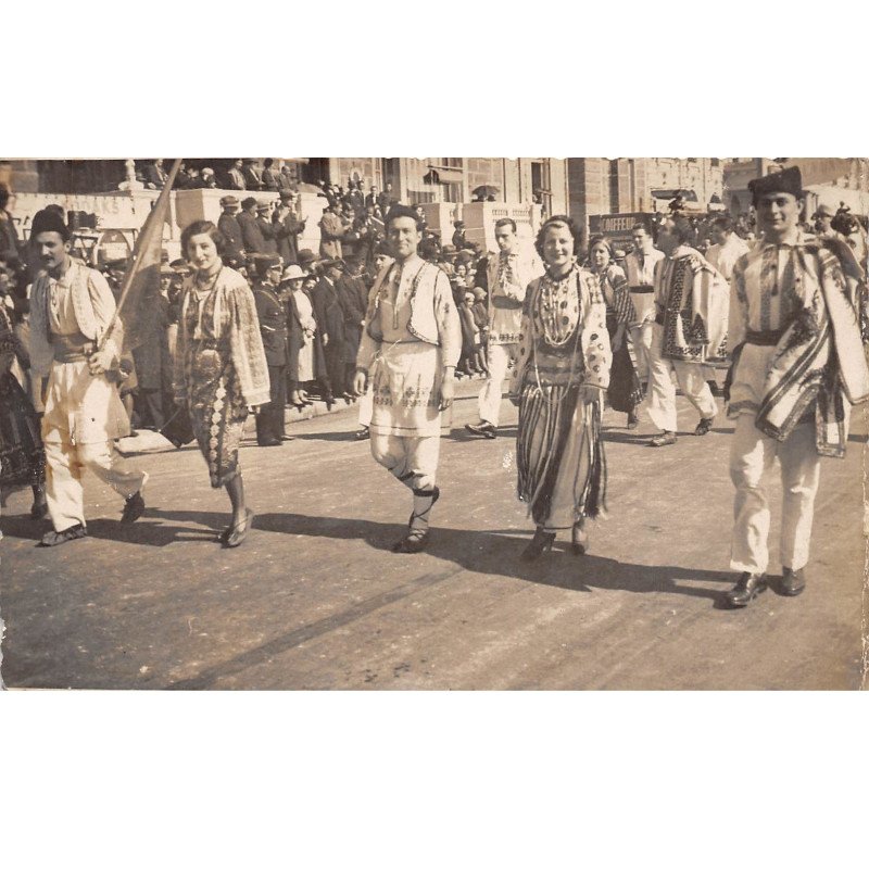 NICE - Ses Fleurs - Ses Fêtes - très bon état