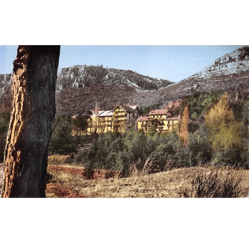 THORENC - L'Hôtel des Alpes et le Col de Bleyne - très bon état