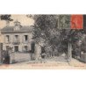 ESTISSAC - L'AVENUE de la Gare - très bon état
