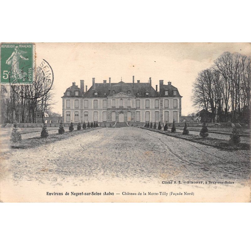 Château de LA MOTTE TILLY - très bon état