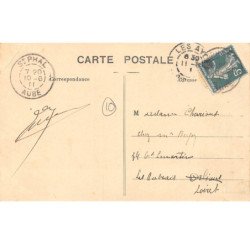 SAINT PHAL - L'Eglise prise du Carrefour Saint Denis - très bon état