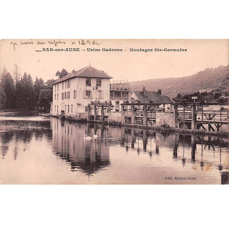 BAR SUR AUBE - Usine Gadenne - Montagne Sainte Germaine - très bon état