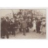 A LOCALISER : carte photo d'une cavalcade (photo CABINE 20 - Boullangez fils) - très bon état