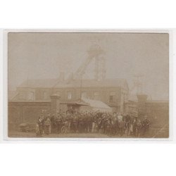 A LOCALISER : carte photo de militaires lors des grèves (mines) - très bon état