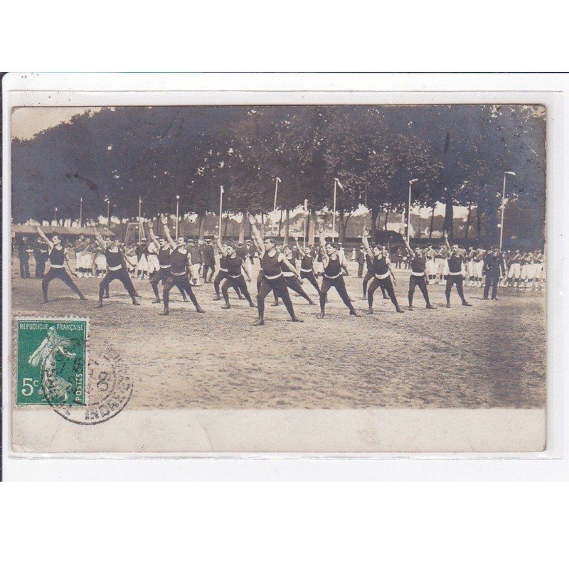 TOURS : carte photo d'un concours de gymnastique en 1909 - très bon état