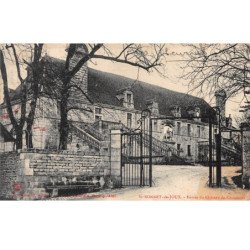 SAINT BONNET DE JOUX - Entrée du Château de Chaumont - état