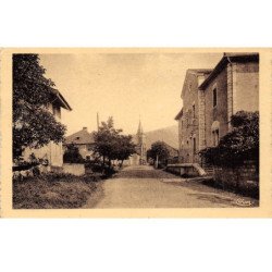 CONTREVOZ - Entrée Sud et Groupe Scolaire - très bon état