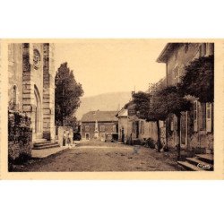 CONTREVOZ - Quartier de la Place - très bon état