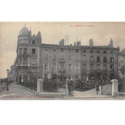 BOURG - Le Square - très bon état