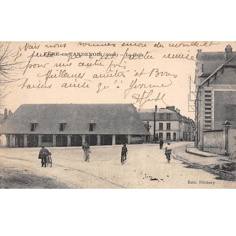 FERE EN TARDENOIS - La Halle - très bon état