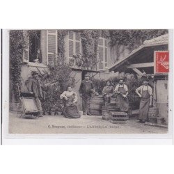 L'ARBESLE : carte postale publicitaire pour le distillateur BREYSSE (distillerie) - très bon état