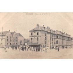 SOISSONS - Intérieur de la Caserne - très bon état