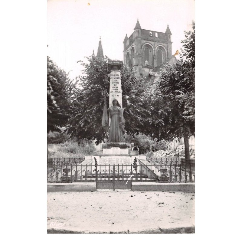 BRAINE - L'Eglise - très bon état