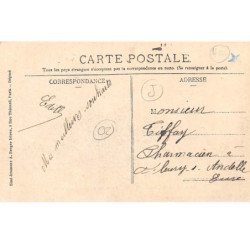 SAINT QUENTIN - La Place Dufour Denelle - très bon état
