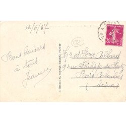 VIERZY - Le Château, vu du Parc - très bon état