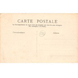 COUCY LE CHATEAU - Les Hôtels et la Porte de Laon - très bon état