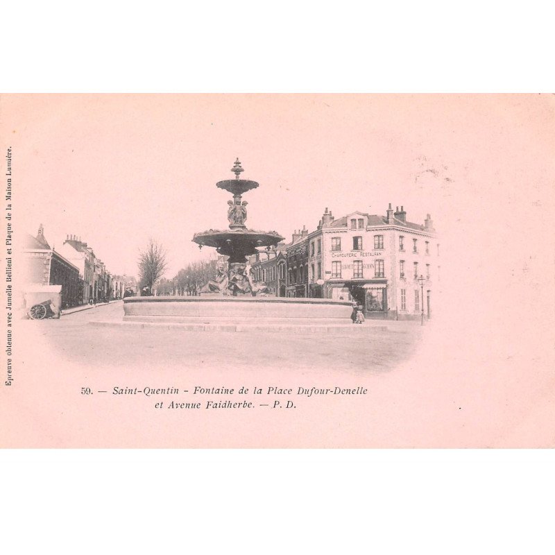 SAINT QUENTIN - Fontaine de la Place Dufour Denelle et Avenue Faidherbe - très bon état