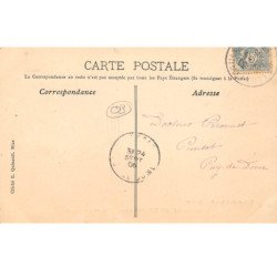 Environs de Montluçon - Château des PRUGNES - très bon état