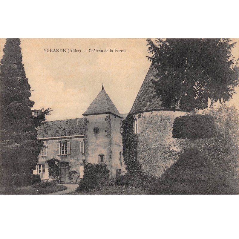 YGRANDE - Château de la Forest - très bon état