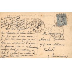 BEZENET - Place de l'Eglise - très bon état