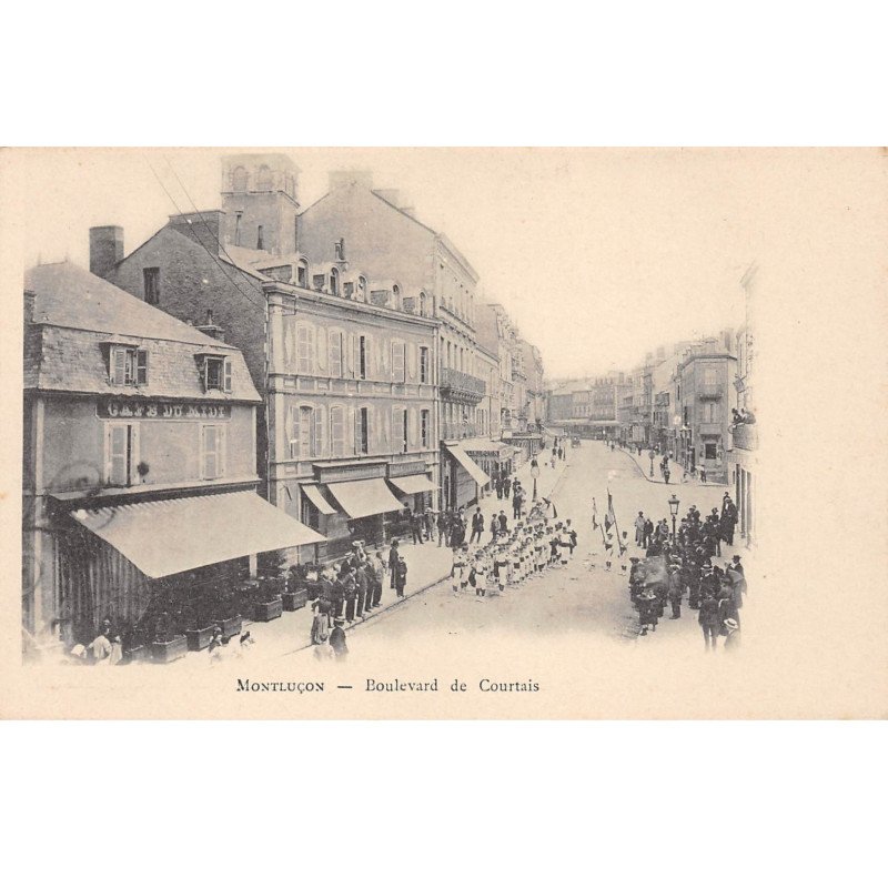 MONTLUCON - Boulevard de Courtais - très bon état