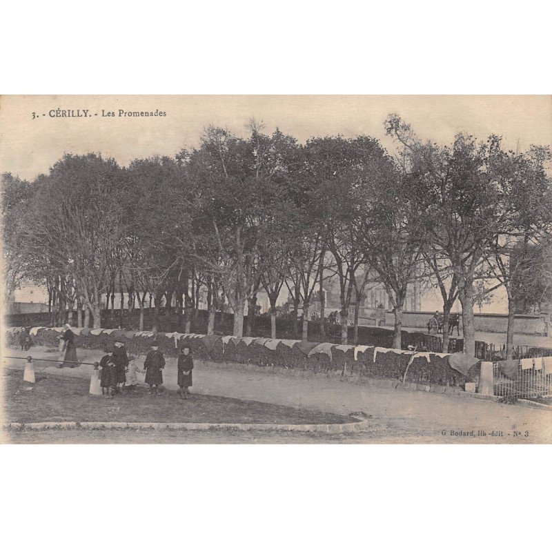 CERILLY - Les Promenades - très bon état