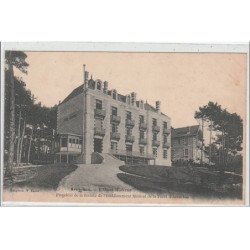 ARCACHON : l'hôtel Moderne - propriété de la Société Médicale de la forêt d'Arcachon - très bon état