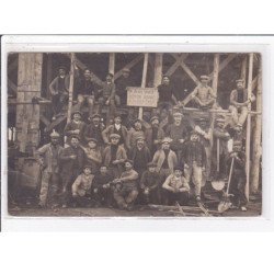 PARIS 16ème : carte photo d'ouvriers de la maison LOUPPE (béton armé) sur un chantier (photo DIRLER à LUNEVILLE) TBE
