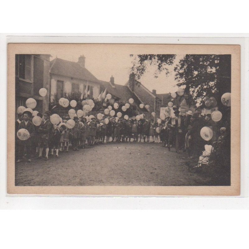 LES MOLIERES : fête de la coopérative scolaire - le rassemblement - état (voir le dos)