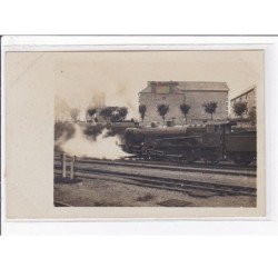 TOURS : lot de 5 cartes photos - chemin de fer - locomotive - train - très bon état