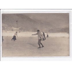 CHAMONIX : carte photo d'une scène de patinage en 1911 - très bon état